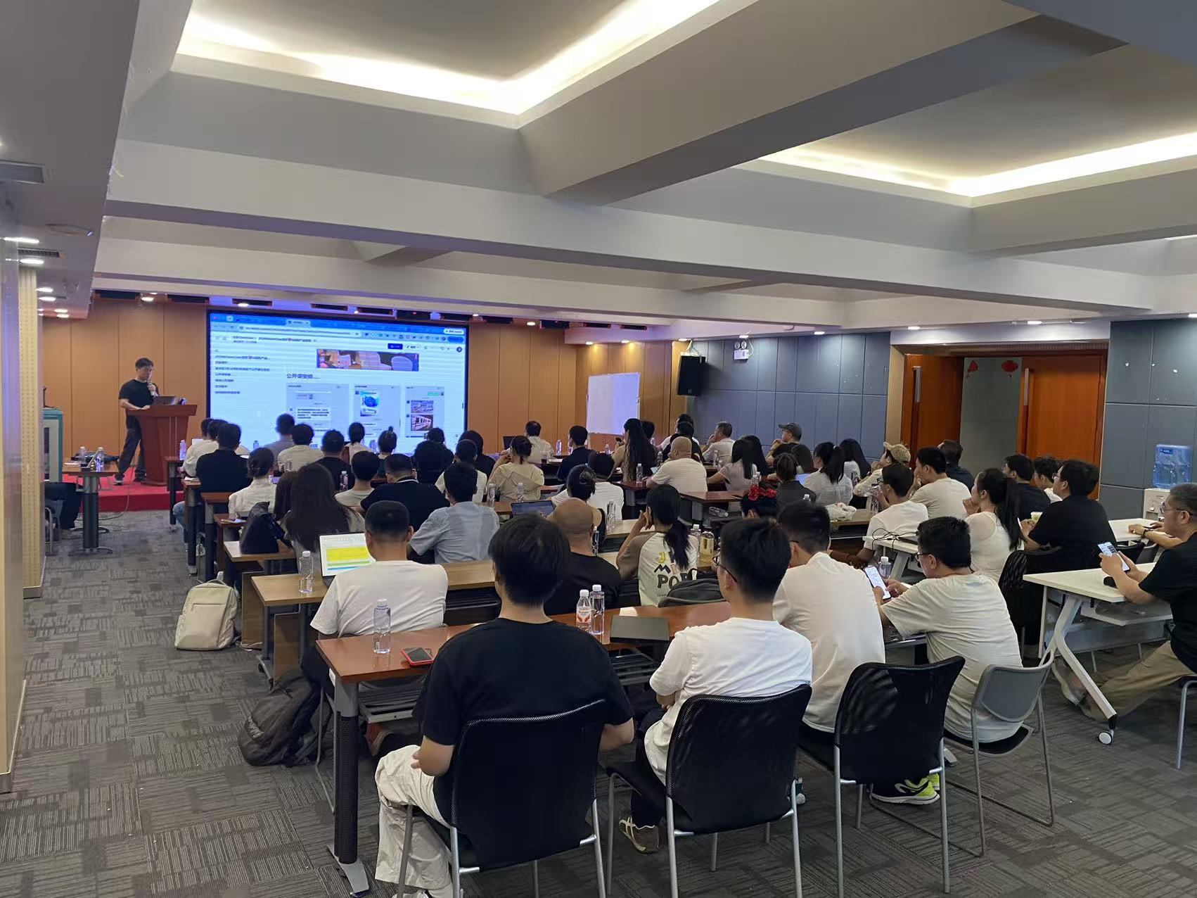 大宇云联合腾讯云举办郑州 OPC AI 沙龙,共探企业 AI 落地实践与数字化转型新路径